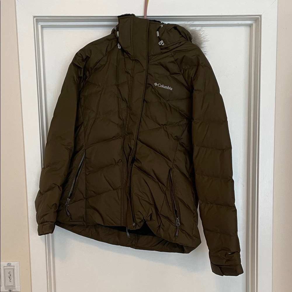 Columbia Olive Green Hooded Puffer Jacket ski